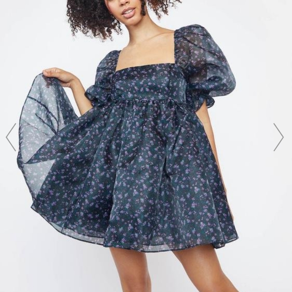 NWT Selkie 80's Ditsky Puff Dress